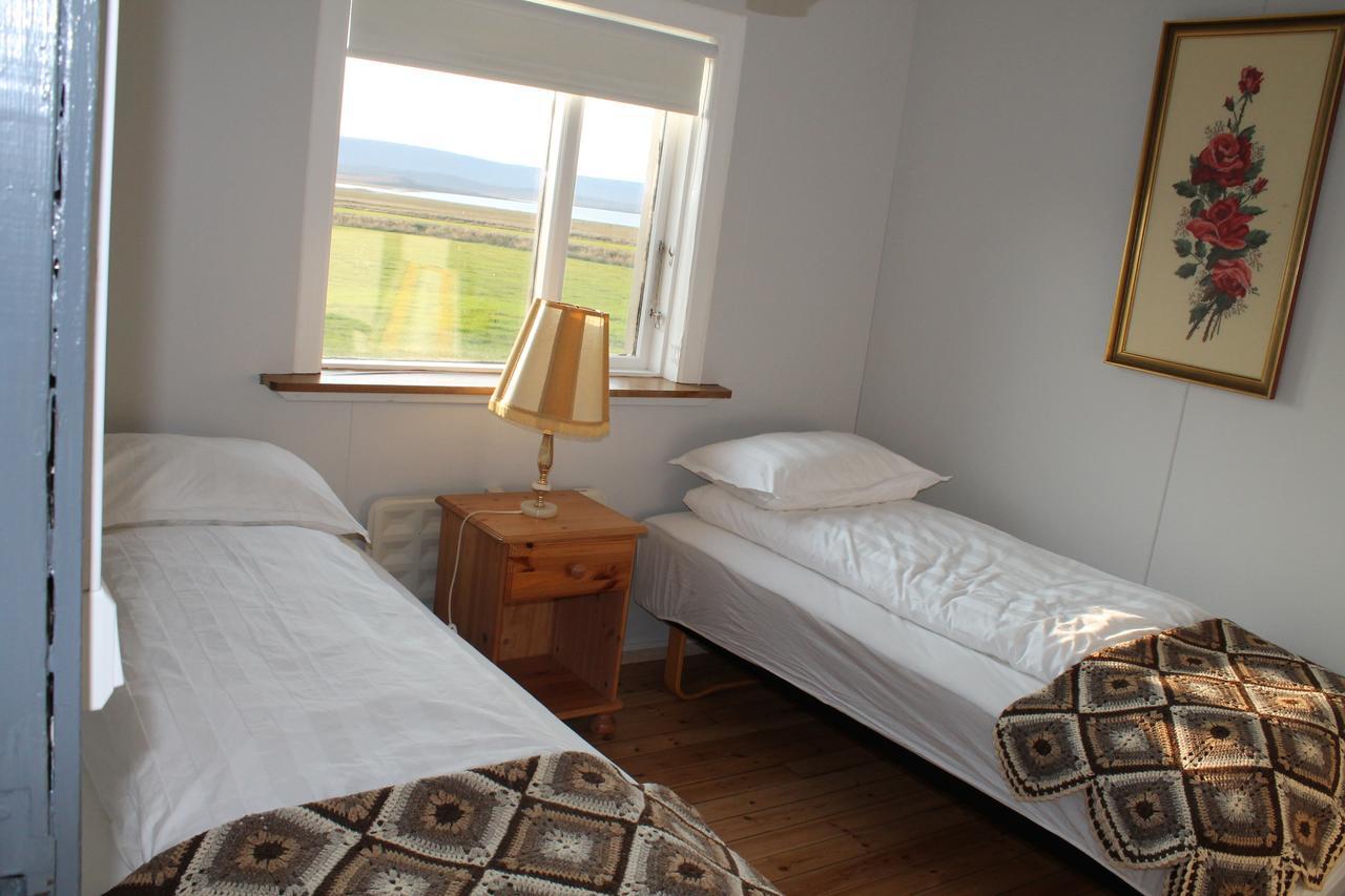 Midhop Guesthouse Thingeyrar Εξωτερικό φωτογραφία