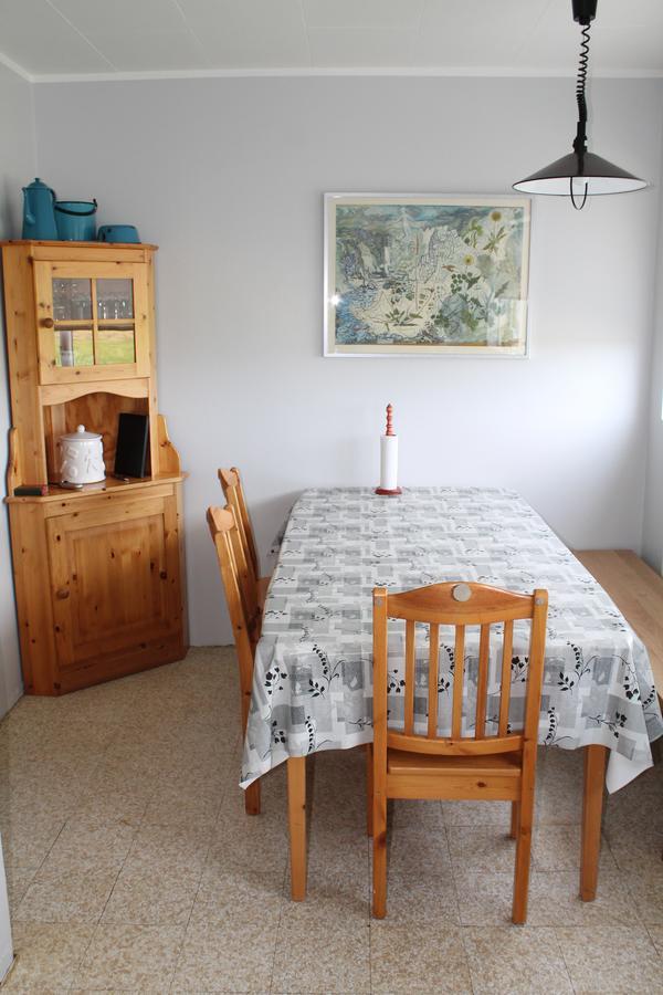 Midhop Guesthouse Thingeyrar Εξωτερικό φωτογραφία